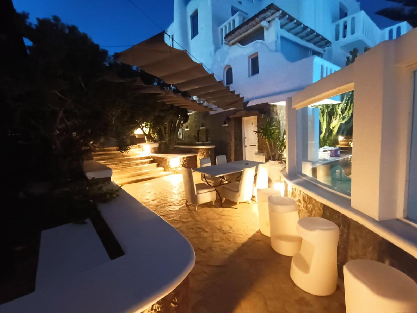 Mykonian Iros Suites & Villas Mykonos Town Buitenkant foto